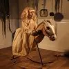 Automate Poupée Fantôme Sur Cheval à Bascule -Robes D'Halloween Soldes Boutique automate poupee fantome sur cheval a bascule