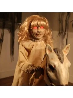 Automate Poupée Fantôme Sur Cheval à Bascule -Robes D'Halloween Soldes Boutique automate poupee fantome sur cheval a bascule 3